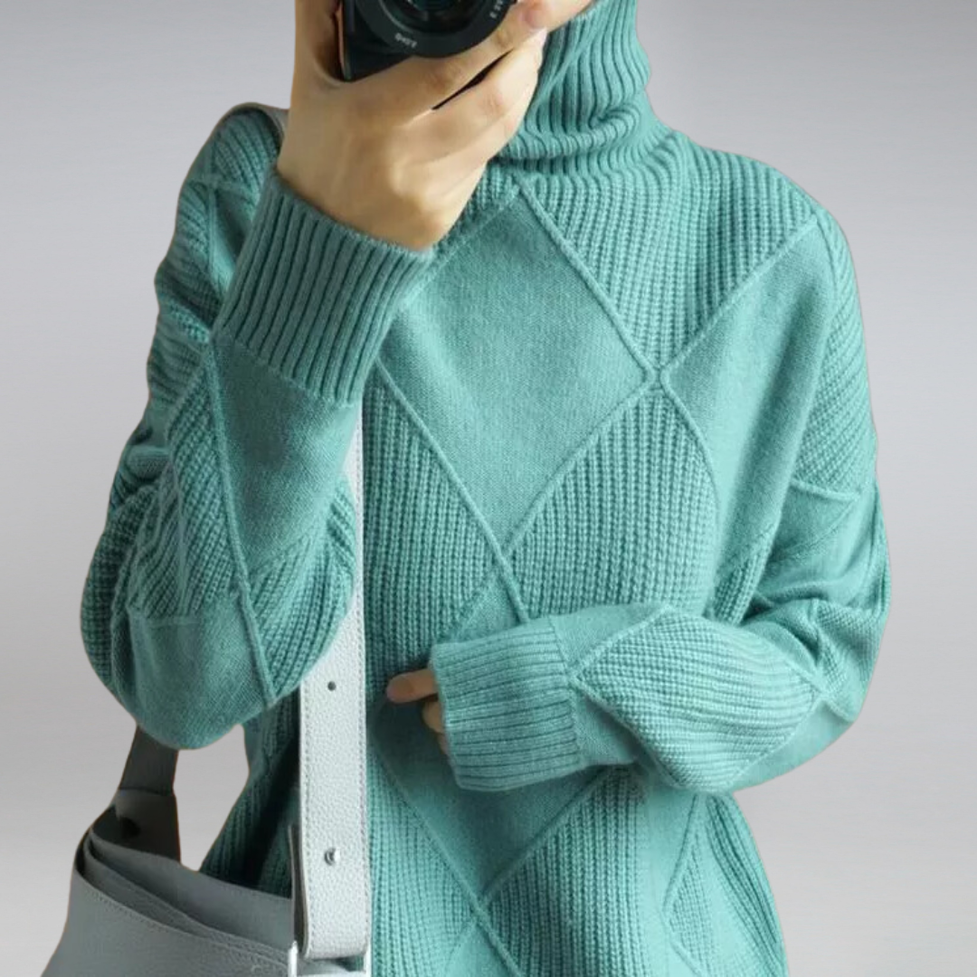 Caden Women's Cashmere Sweater | High-Quality Softness 5