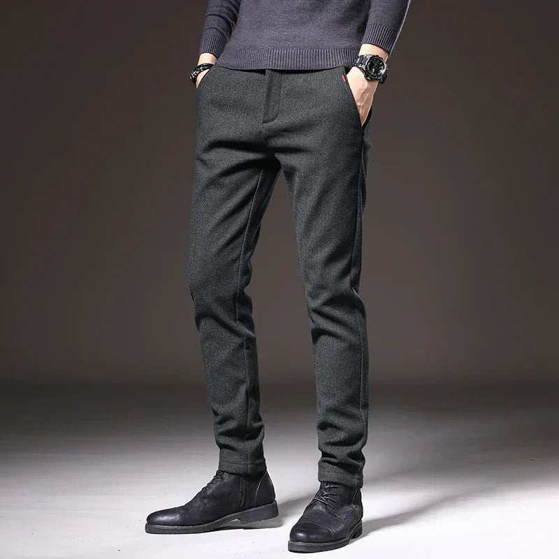 Eli Men's Chinos | Slim-Fit Trousers for Versatile Style 1