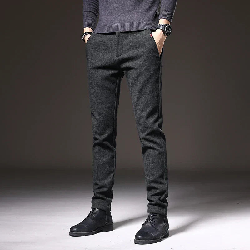 Eli Men's Chinos | Slim-Fit Trousers for Versatile Style 1