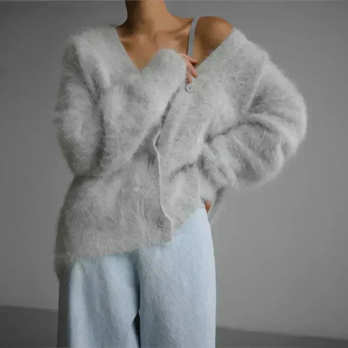 Lotte Women's Cashmere Sweater | Soft Touch, Oversized Fit 4